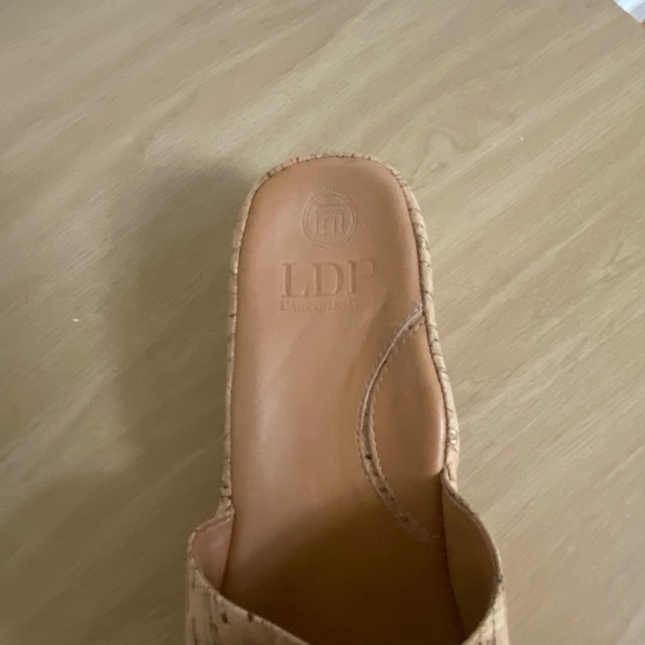 LDP Cork Slides, Size 6.5 - Picture 6 of 7